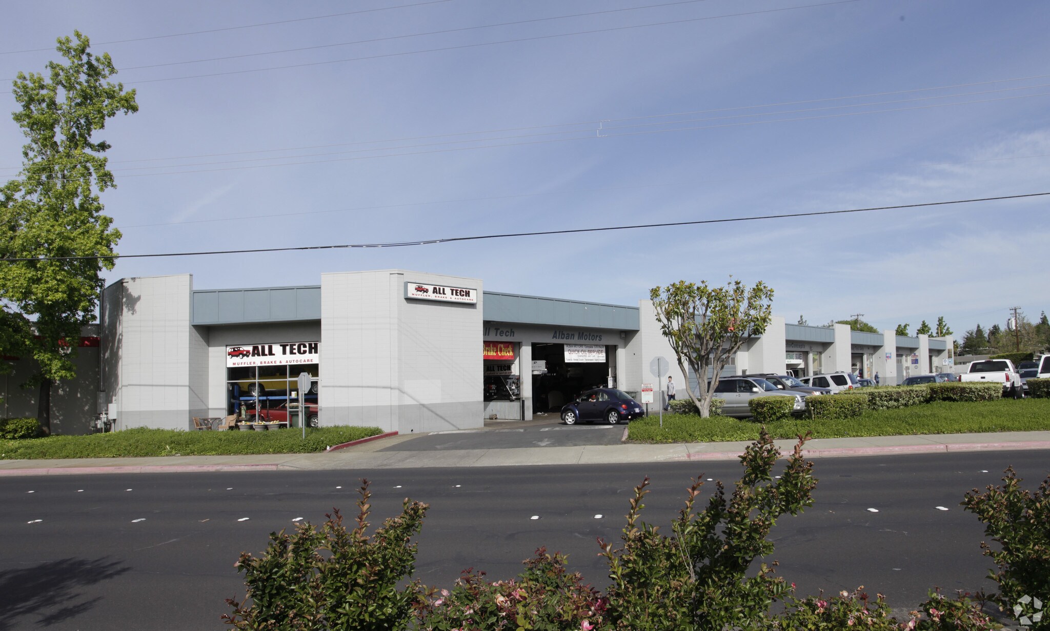 Extra Space Storage Monument Boulevard Concord Ca 2655 Monument Blvd, Concord, CA 94520 - MONUMENT AUTOMOTIVE CENTER