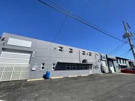 1665-1667 W 33rd Pl, Hialeah FL - Warehouse