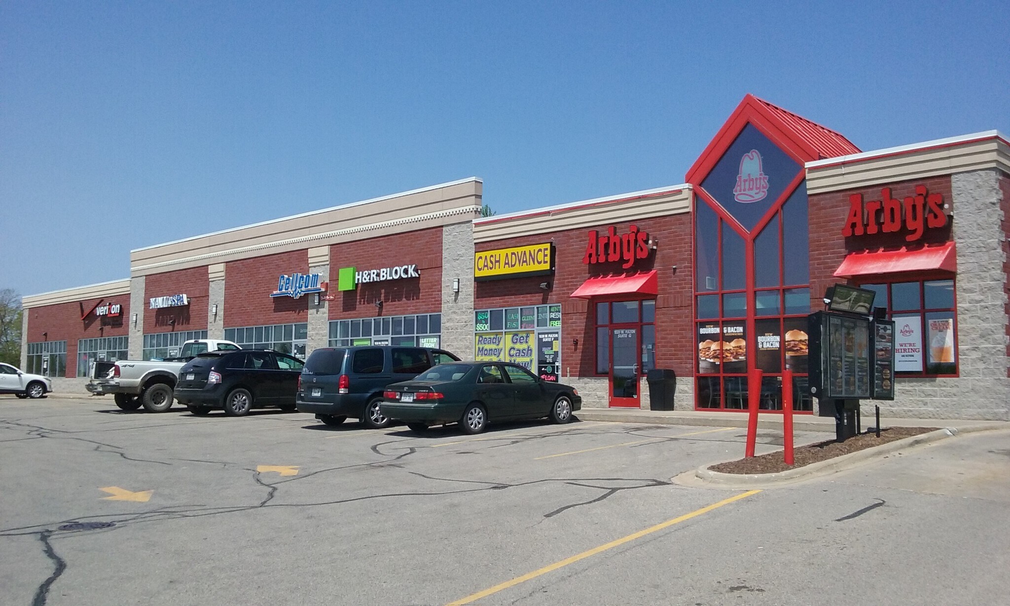 1020 W Fulton St, Waupaca, WI for sale Building Photo- Image 1 of 1