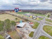 1870 Mayfield Hwy, Benton KY - Convenience Store