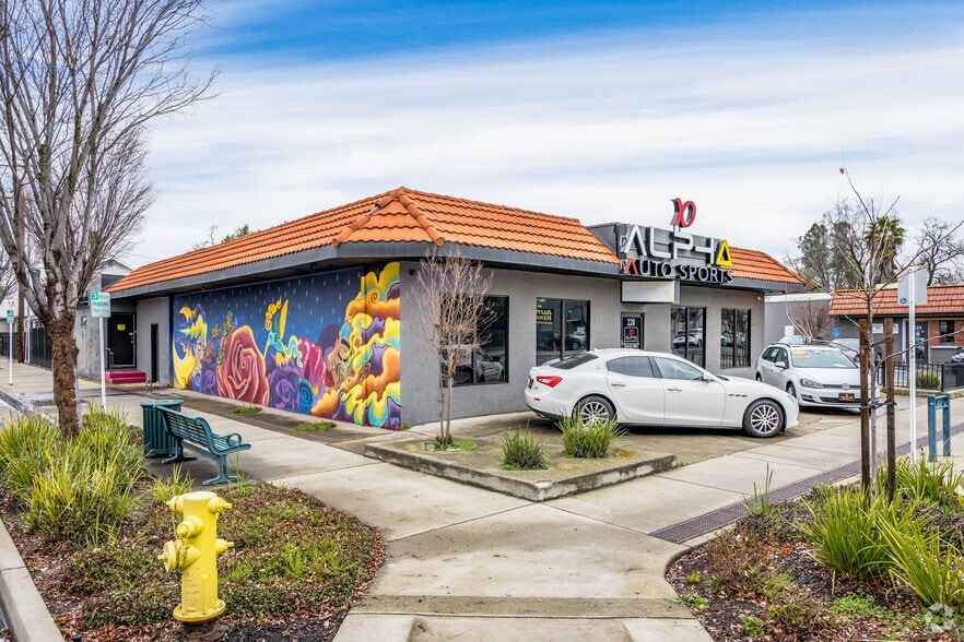 228 Riverside Ave, Roseville, CA for sale - Primary Photo - Image 1 of 5