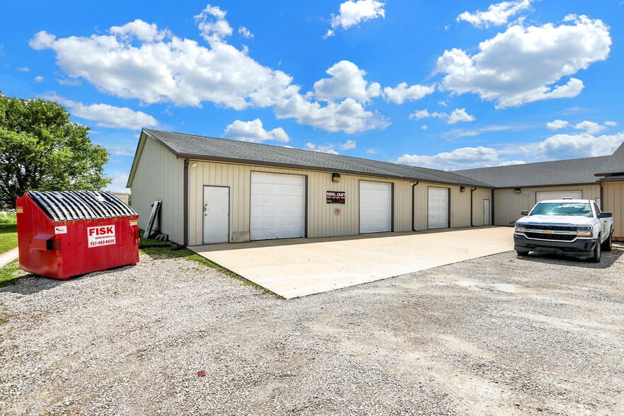 6135 W 400 N, Greenfield, IN for lease - Building Photo - Image 2 of 41