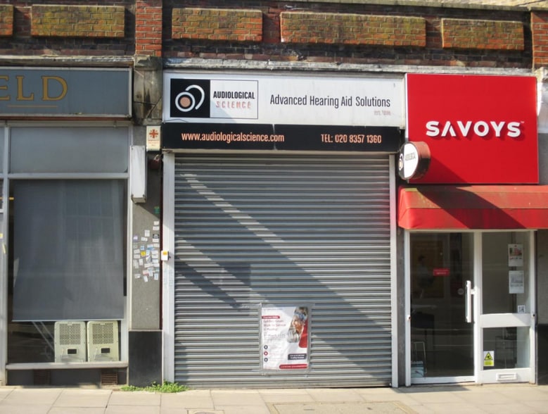 5 Hoop Ln, London for sale - Building Photo - Image 1 of 1