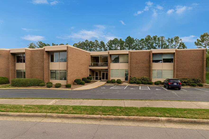 3801 Computer Dr, Raleigh, NC for lease - Building Photo - Image 3 of 5
