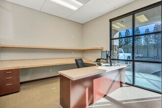 810 Denbeste Ct, Suite 105, Windsor, CA for lease Interior Photo- Image 1 of 1