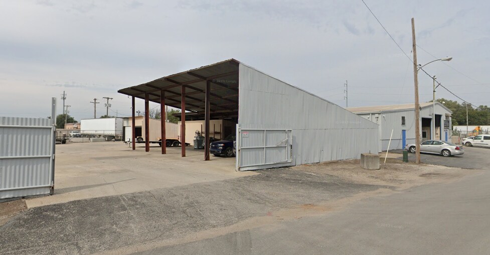 946 Pawnee Ave, Kansas City, KS for sale Primary Photo- Image 1 of 2