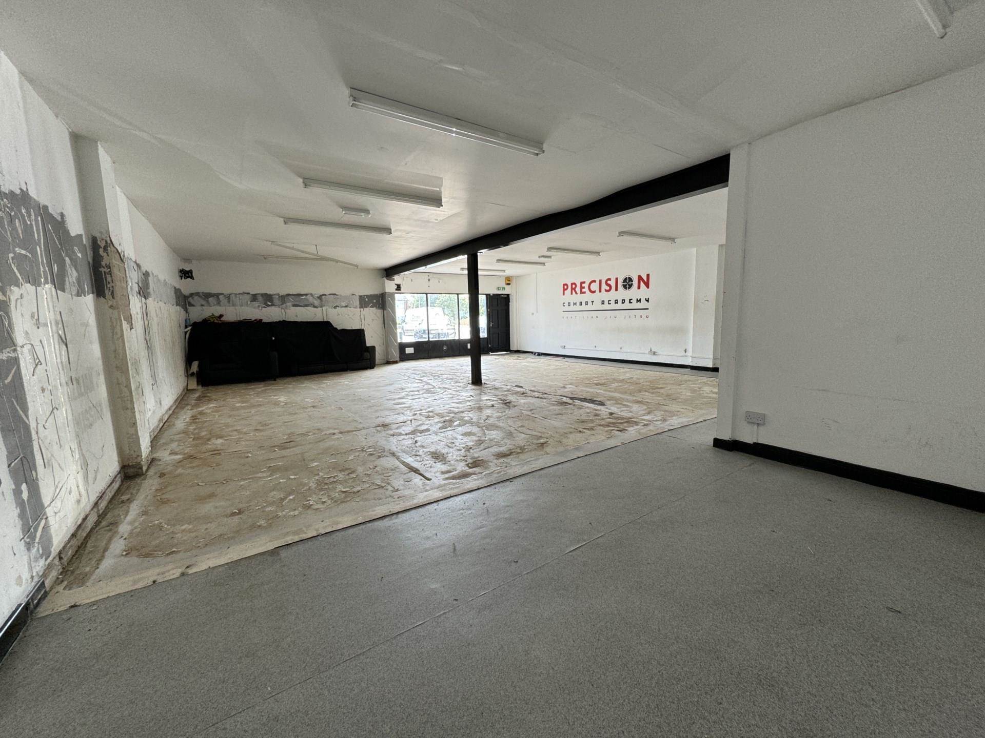 1-8 Pendle Vw, Liverpool for lease Interior Photo- Image 1 of 6