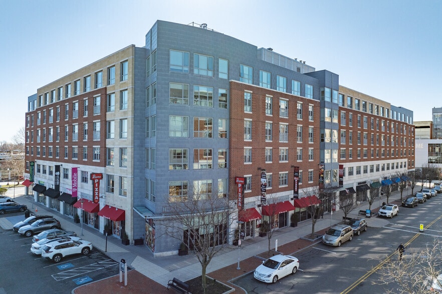 50-55 Station Lndg, Medford, MA for lease - Primary Photo - Image 1 of 6