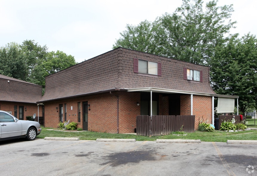 2483-2539 Courtright Rd, Columbus, OH for sale - Building Photo - Image 3 of 5