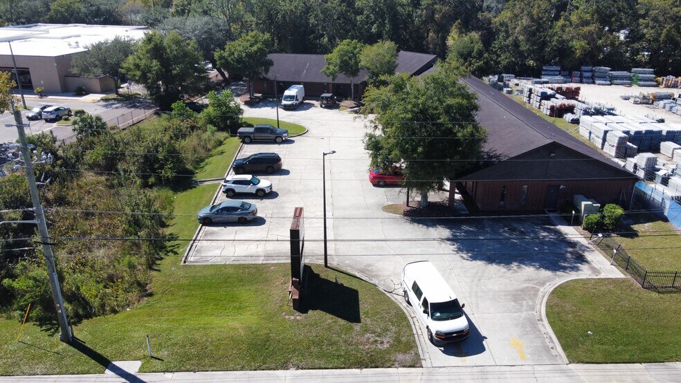1840 Dunn Ave, Jacksonville, FL for sale - Building Photo - Image 3 of 8