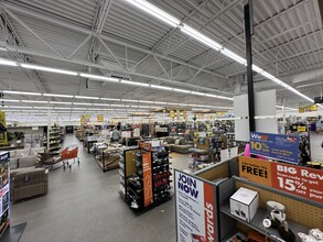 2255 N Main St, Longmont, CO for lease Interior Photo- Image 1 of 17