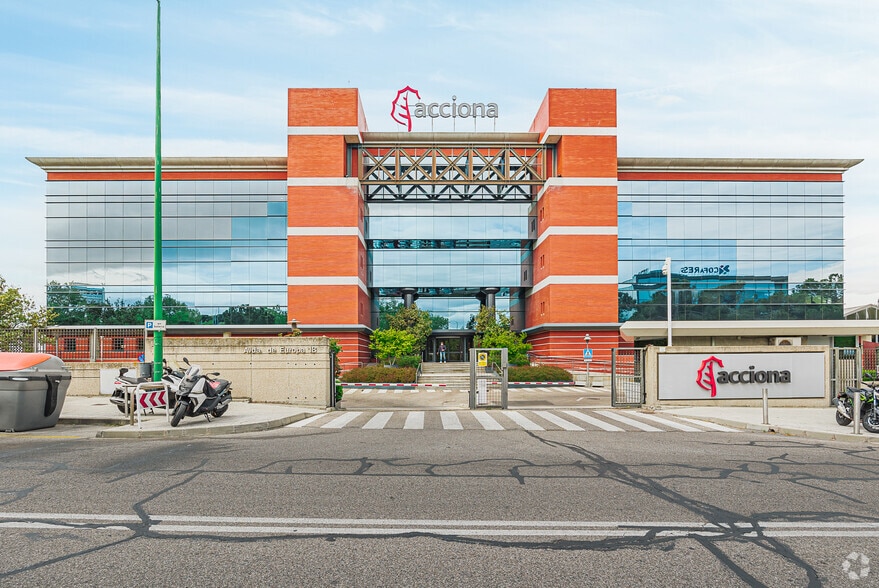 Avenida de Europa, 18, Alcobendas, Madrid for lease - Building Photo - Image 2 of 2