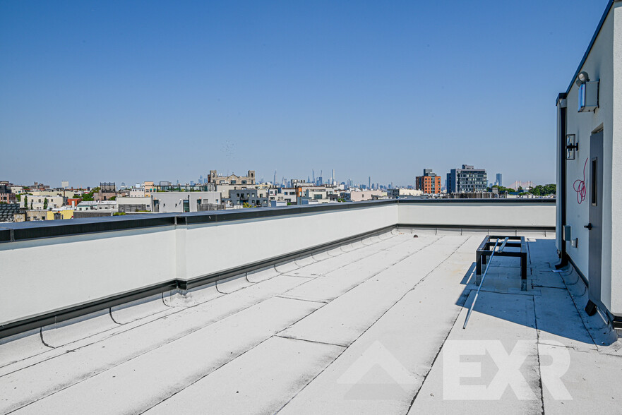 1308 Myrtle Ave, Brooklyn, NY for sale - Building Photo - Image 3 of 23