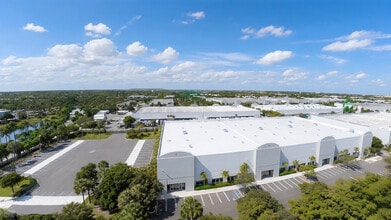 2100 SW 2nd St, Pompano Beach, FL for lease Building Photo- Image 1 of 11