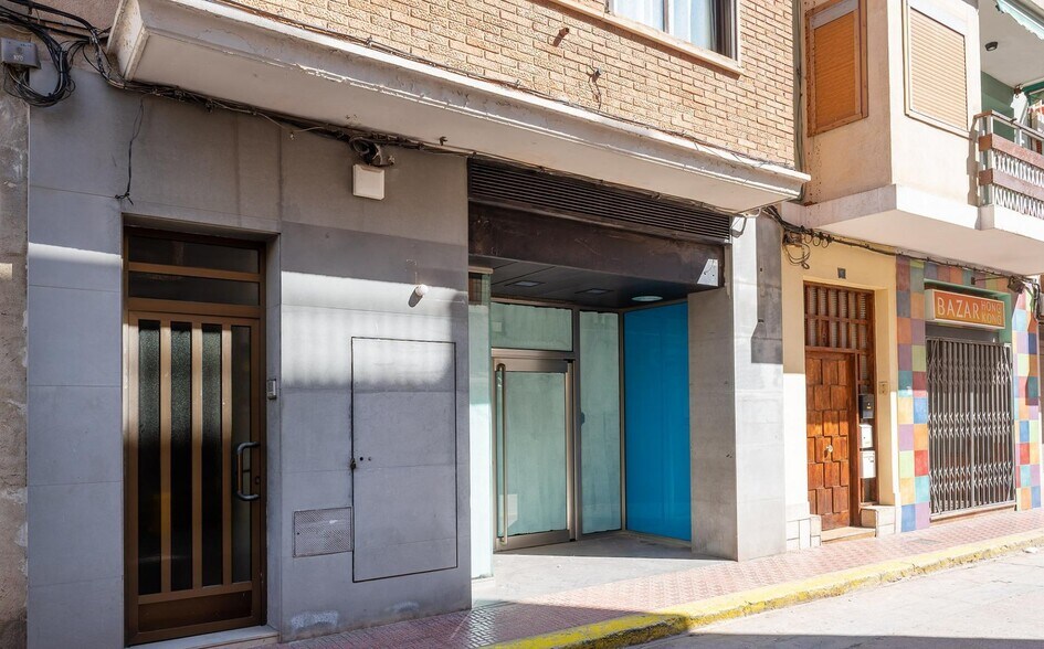 Retail in Albalat de la Ribera for sale - Building Photo - Image 2 of 35