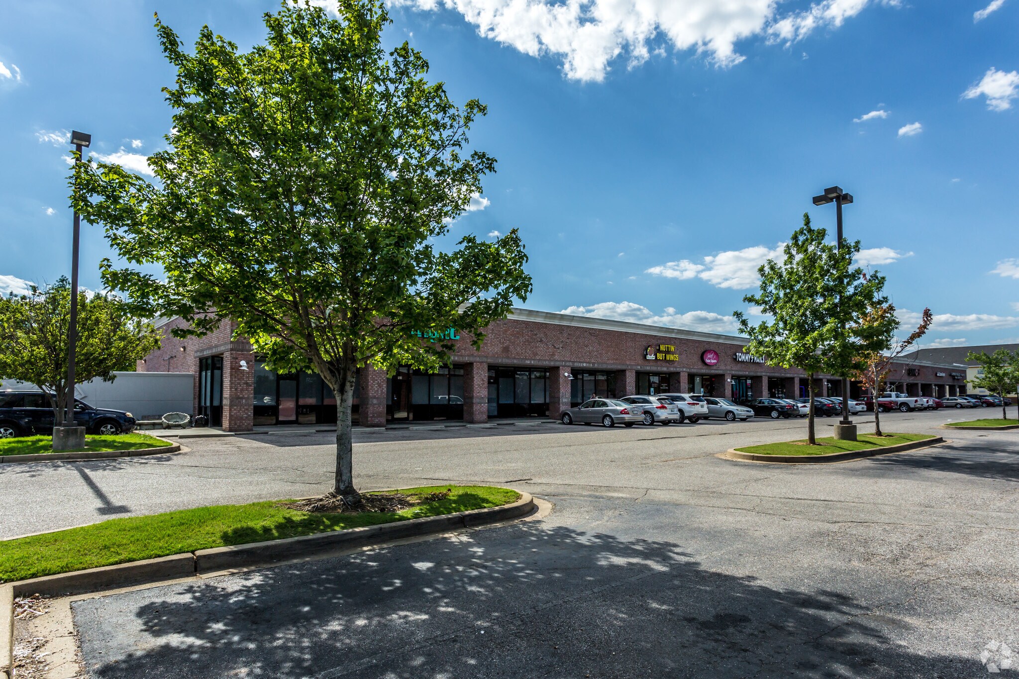 4205 Hacks Cross Rd, Memphis, TN for sale Building Photo- Image 1 of 1