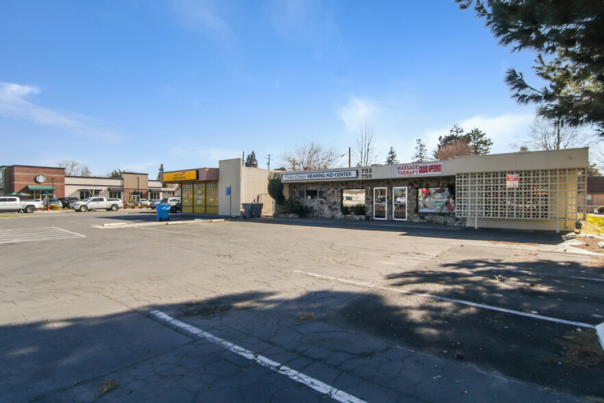 750 Colusa Ave, Yuba City, CA for lease - Primary Photo - Image 1 of 8