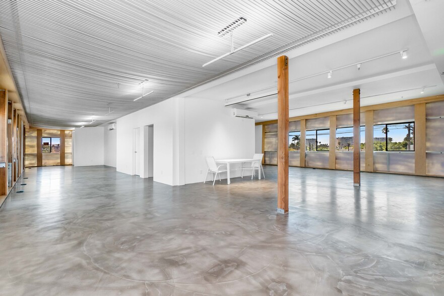 2434 Lincoln Blvd, Venice, CA for lease - Building Photo - Image 3 of 10