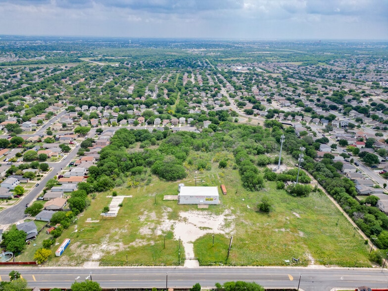 2948 Pue Rd, San Antonio, TX for sale - Building Photo - Image 3 of 7