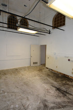 498 Valencia St, San Francisco, CA for lease Interior Photo- Image 2 of 5