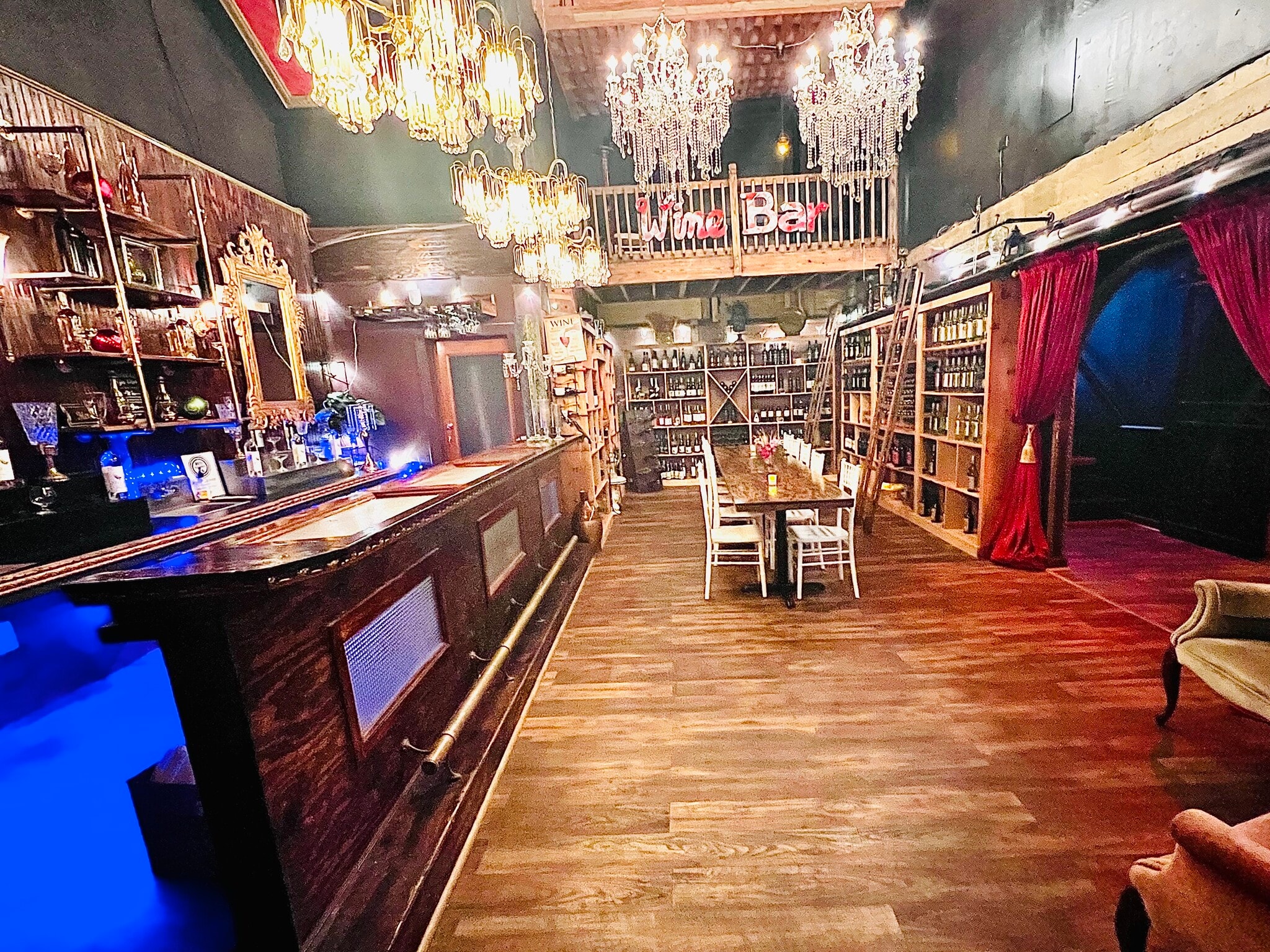 191 N Foster St, Dothan, AL 36303 The Colby Building and/or Bella's