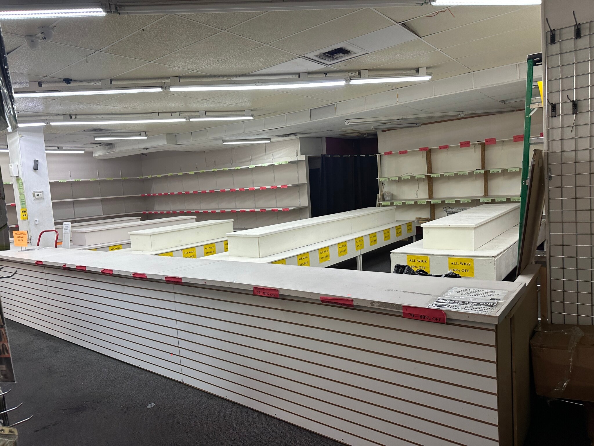 3507 S Maryland Pky, Las Vegas, NV for lease Interior Photo- Image 1 of 4