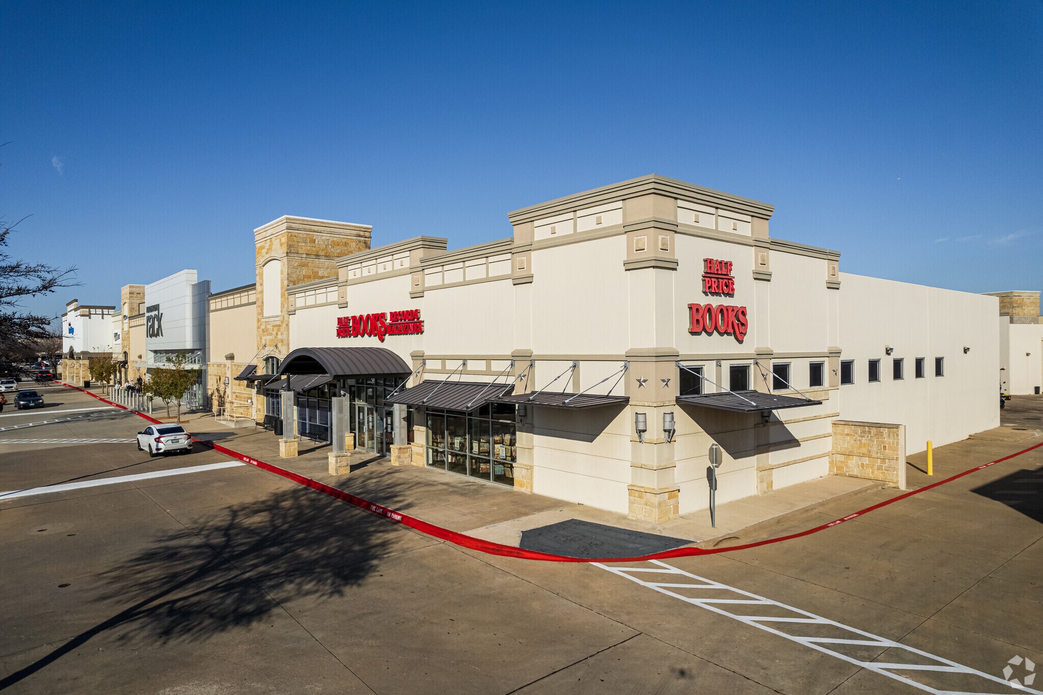 8250-8600 Gaylord Pky, Frisco, TX for lease Primary Photo- Image 1 of 106