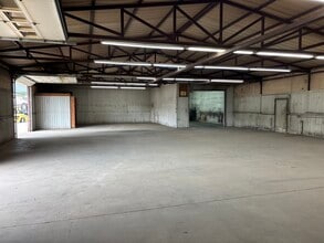 4234 Burnwood Trl, Denver, NC for lease Interior Photo- Image 2 of 16