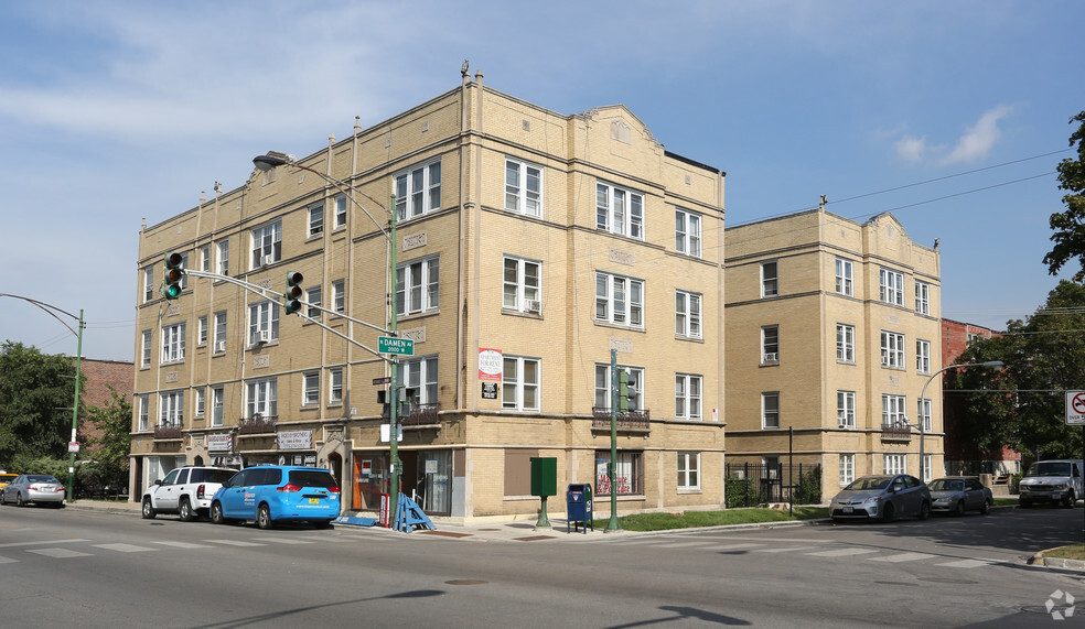 2000-2006 W Devon Ave, Chicago, IL for sale - Primary Photo - Image 1 of 1