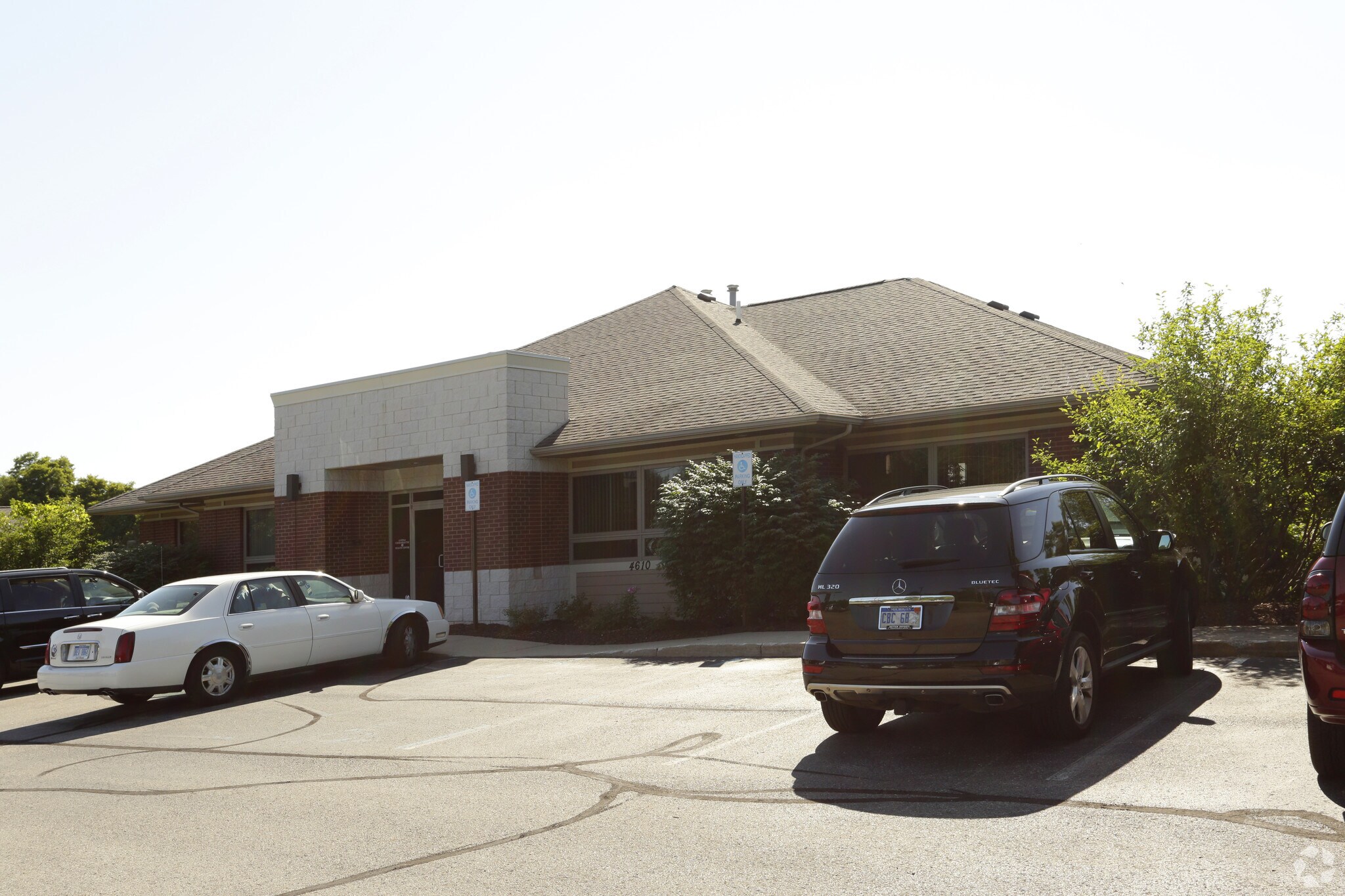 4606-4612 Plainfield Ave NE, Grand Rapids, MI for sale Building Photo- Image 1 of 1