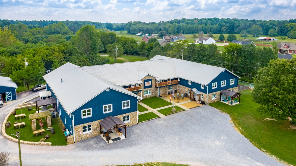 40 Blessed Way, Rock Spring, GA for sale - Primary Photo - Image 1 of 77