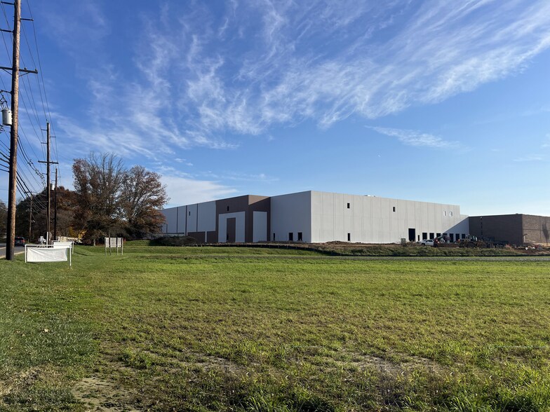 473 Ridge Rd, South Brunswick, NJ 08810 Industrial for Lease