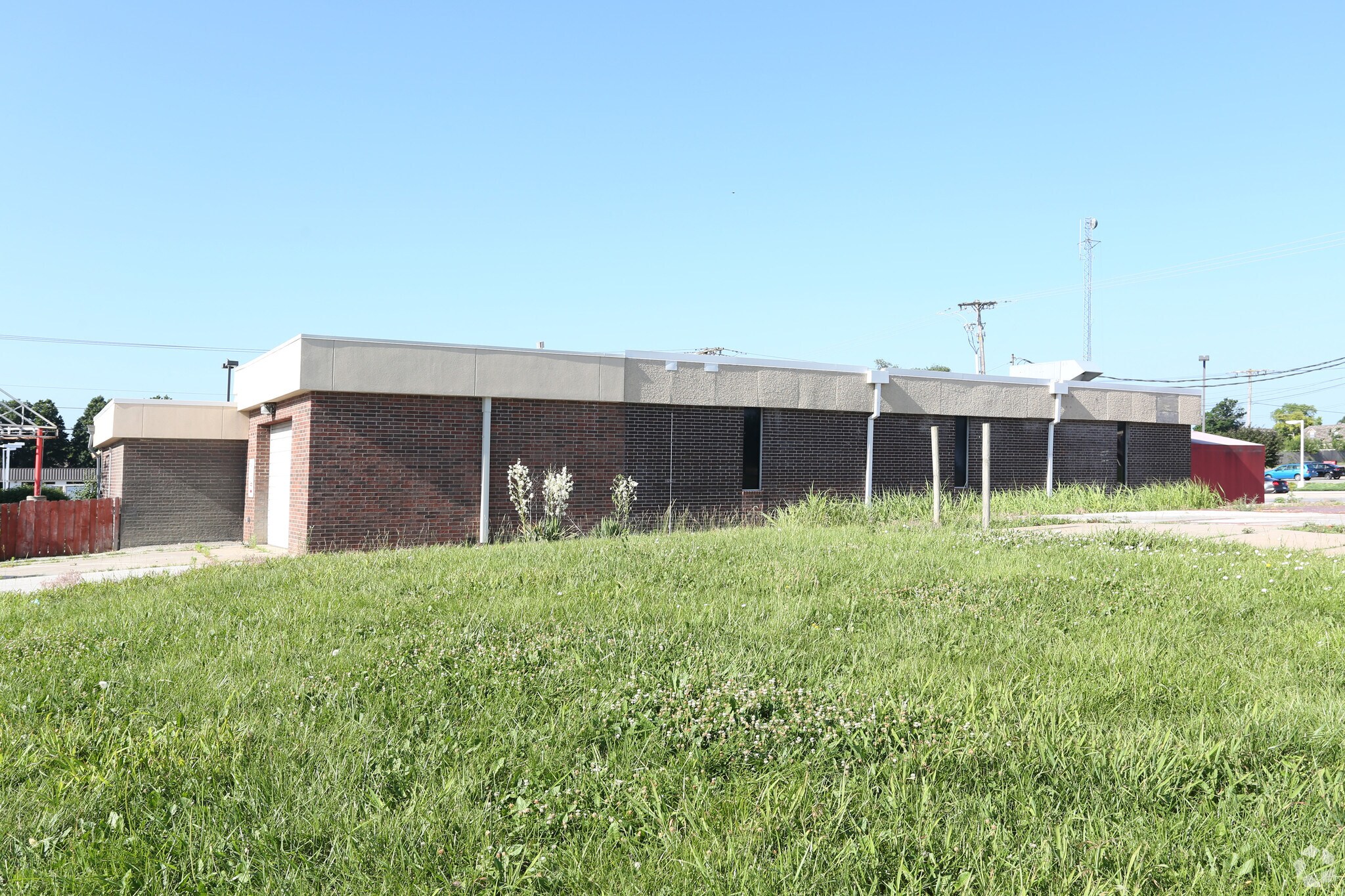 7441 Nieman Rd, Shawnee, KS 66203 Specialty for Sale