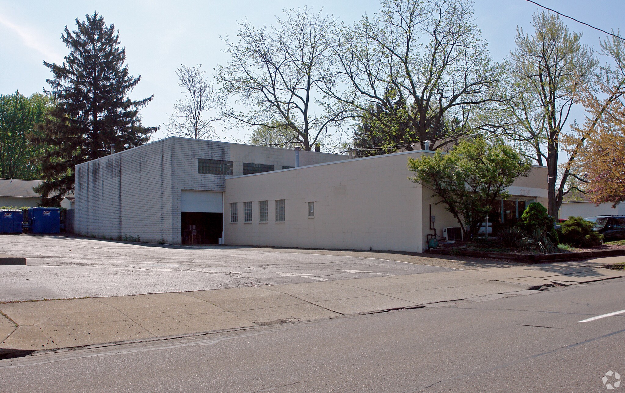 2035 S Main St, Akron, OH for sale Primary Photo- Image 1 of 1