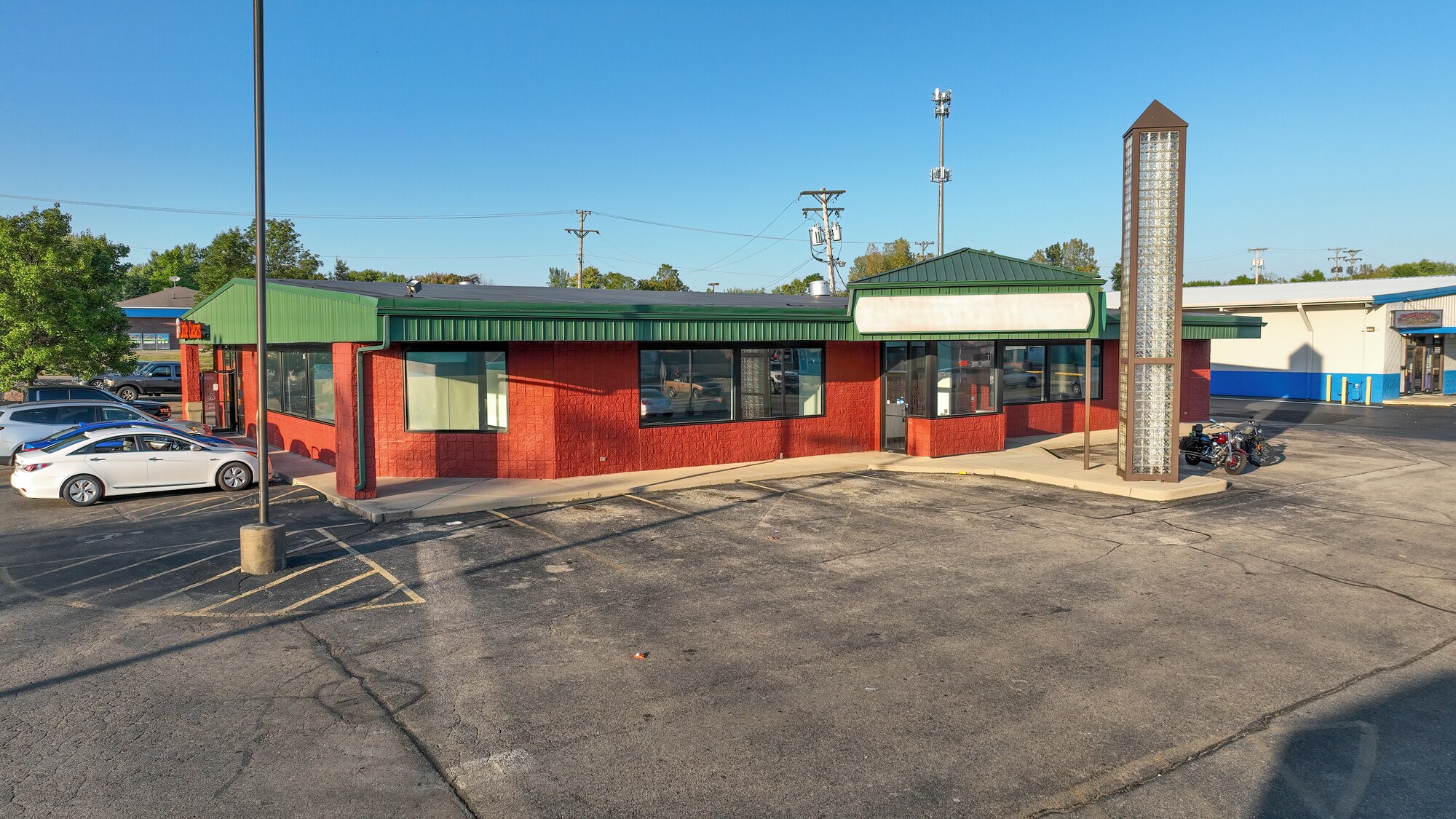 5390 Brandt Pike, Huber Heights, OH for lease Building Photo- Image 1 of 7