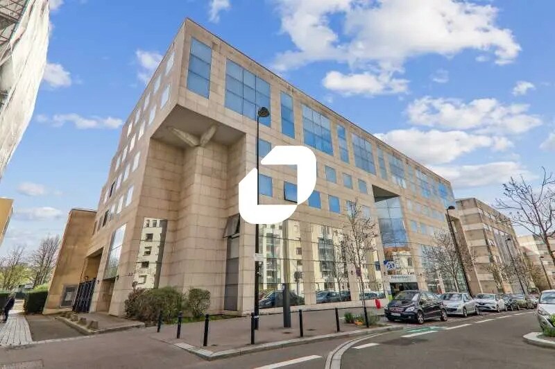 33-37 Boulevard Vauban, Guyancourt for lease - Building Photo - Image 1 of 15