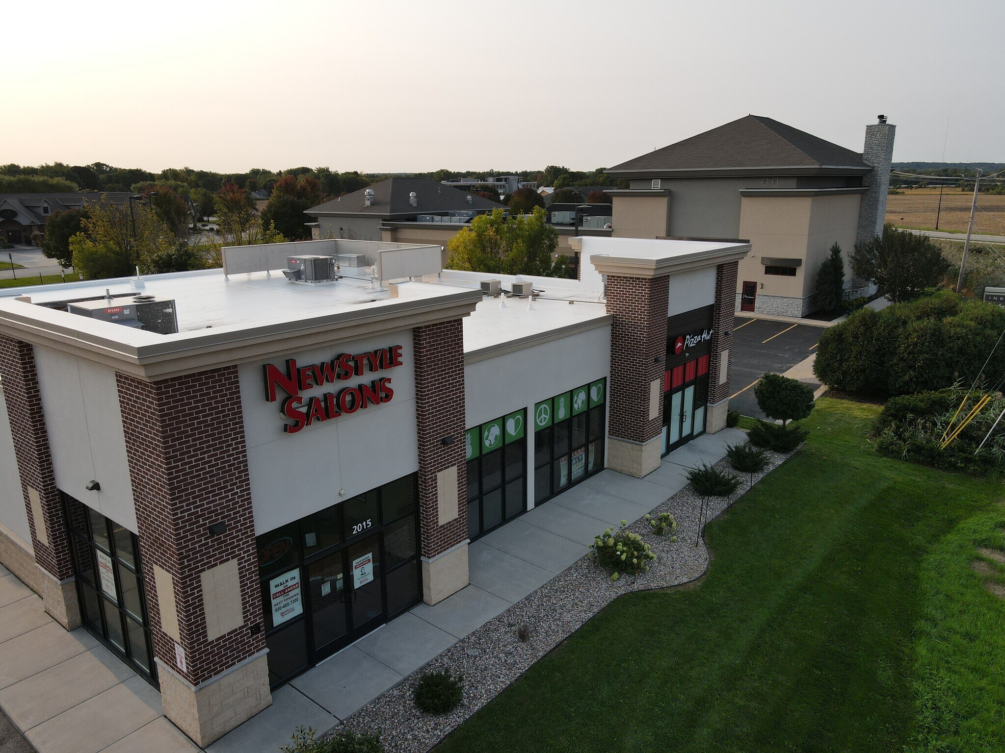 2015-2021 Lime Kiln Rd, Green Bay, WI for sale Building Photo- Image 1 of 1