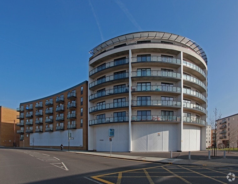 23-29 Durnsford Rd, London for sale - Primary Photo - Image 1 of 1