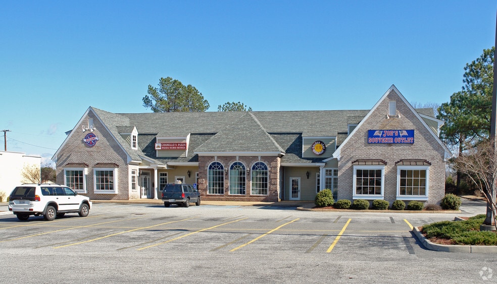 1665-1673 Richmond Rd, Williamsburg, VA for lease - Primary Photo - Image 1 of 4