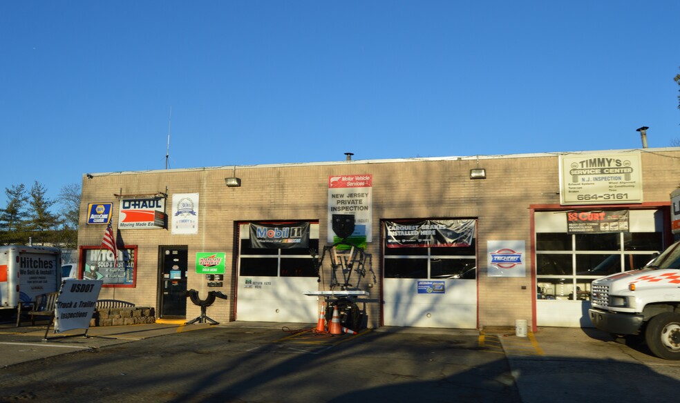 661-665 Broadway, Westwood, NJ for lease - Building Photo - Image 3 of 8