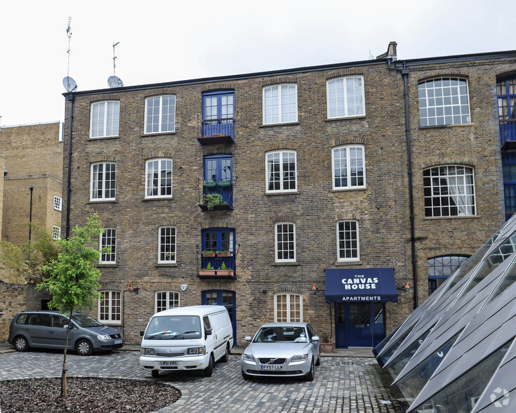 25 Queen Elizabeth St, London for lease - Primary Photo - Image 1 of 3