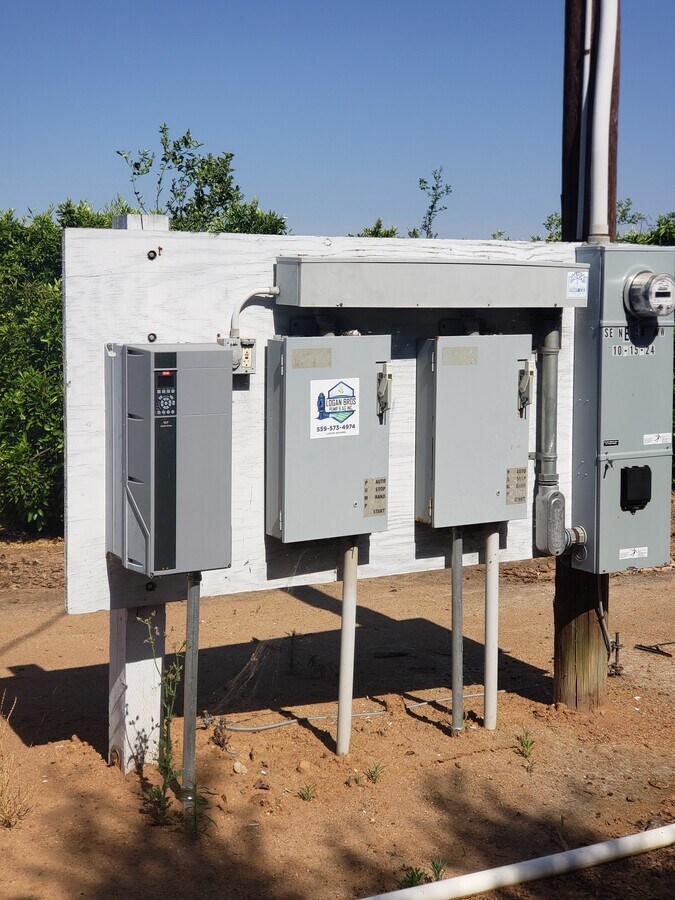 Cove Road, Orange Cove, CA 93646