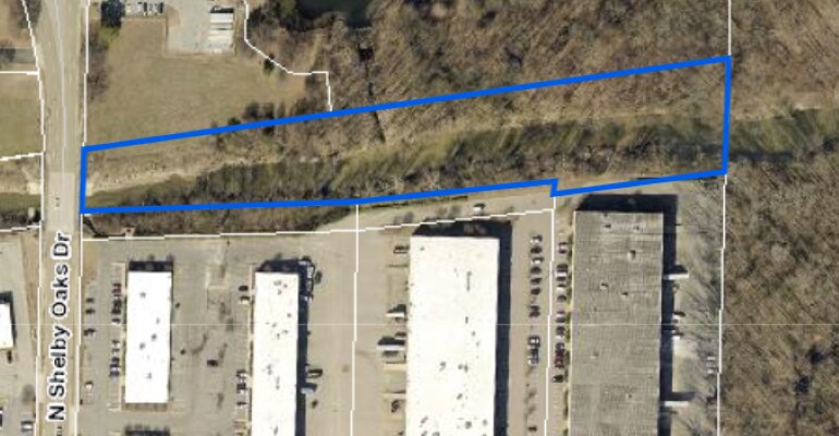 1690 Shelby Oaks Dr N, Memphis, TN for sale - Primary Photo - Image 1 of 1