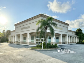 Former CVS Pharmacy - Major US#1 Intersection - Drive Through Restaurant