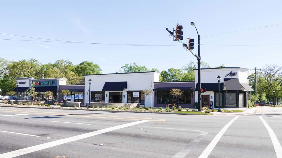 2007-2023 Augusta St, Greenville, SC for lease - Building Photo - Image 2 of 12