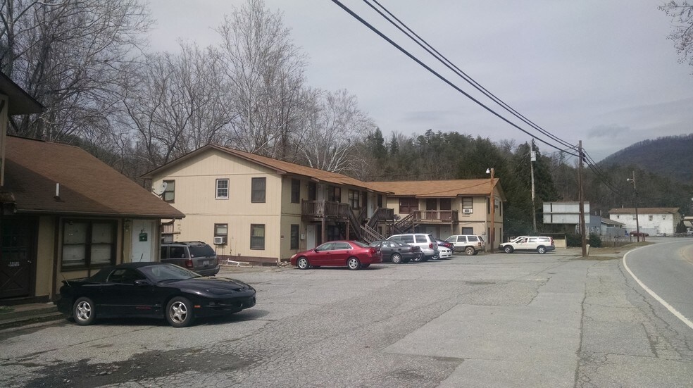 3110 Old Cullowhee Rd, Cullowhee, NC for sale - Primary Photo - Image 1 of 1