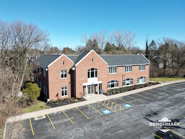 2850 Clover St, Pittsford, NY for lease - Building Photo - Image 3 of 19