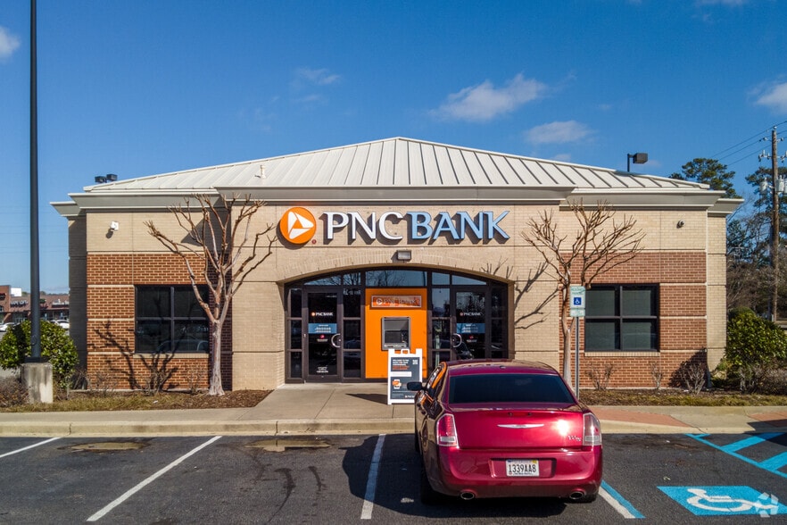 1668 Montclair Rd, Irondale, AL for sale - Primary Photo - Image 2 of 10