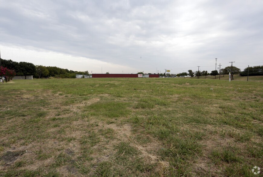 4631 Interstate 30, Mesquite, TX for sale - Primary Photo - Image 1 of 1