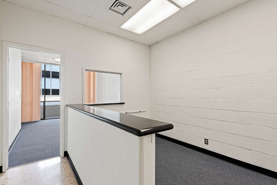 316 E 2nd St, Los Angeles, CA for lease - Interior Photo - Image 3 of 6